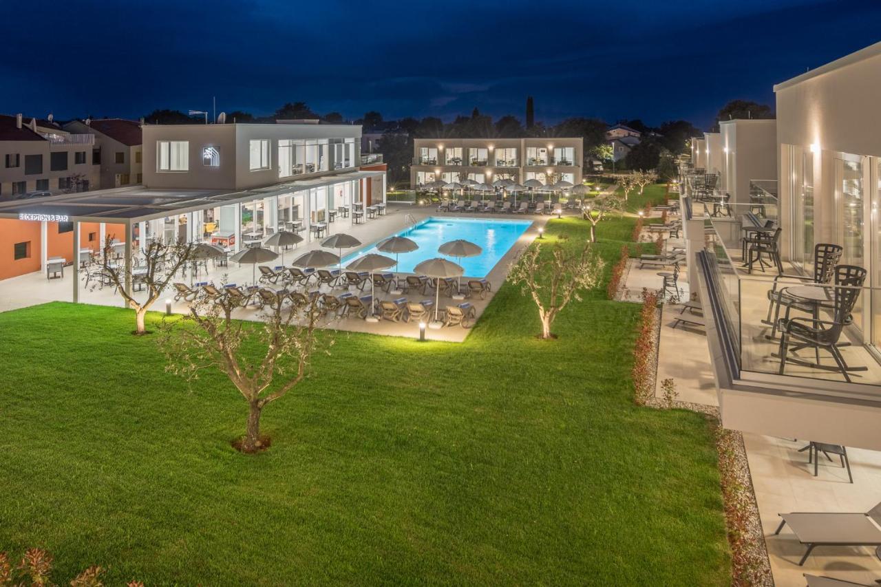Maj Luxury Residence Пореч Екстериор снимка